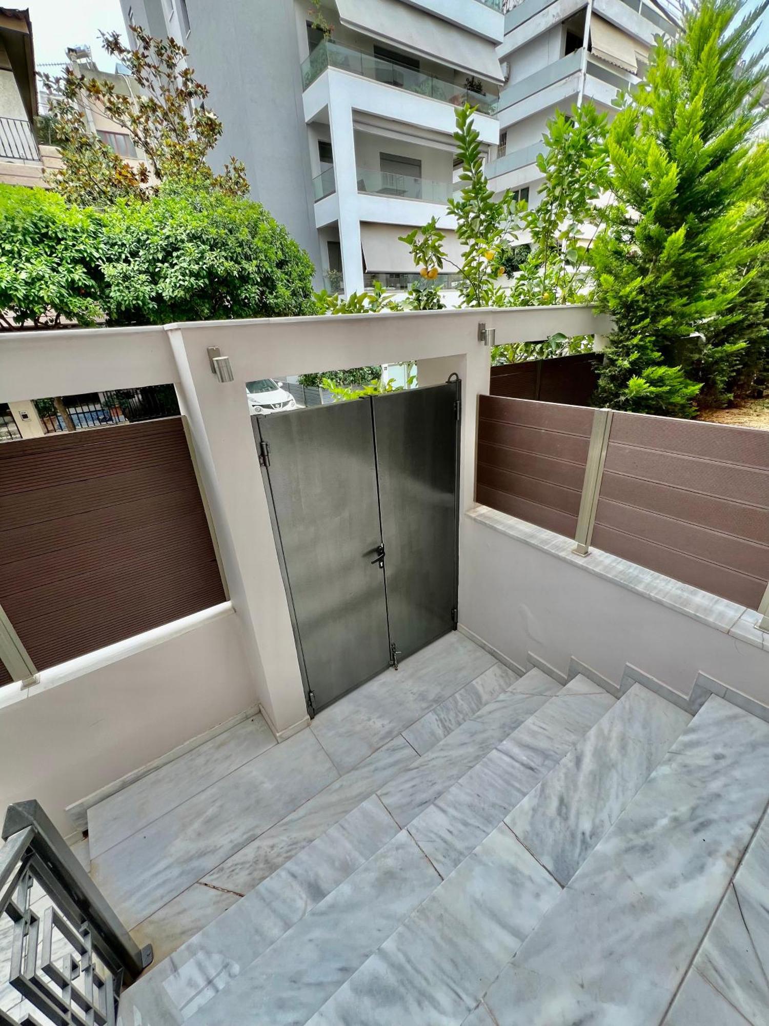 New At Athenian Riviera Athen